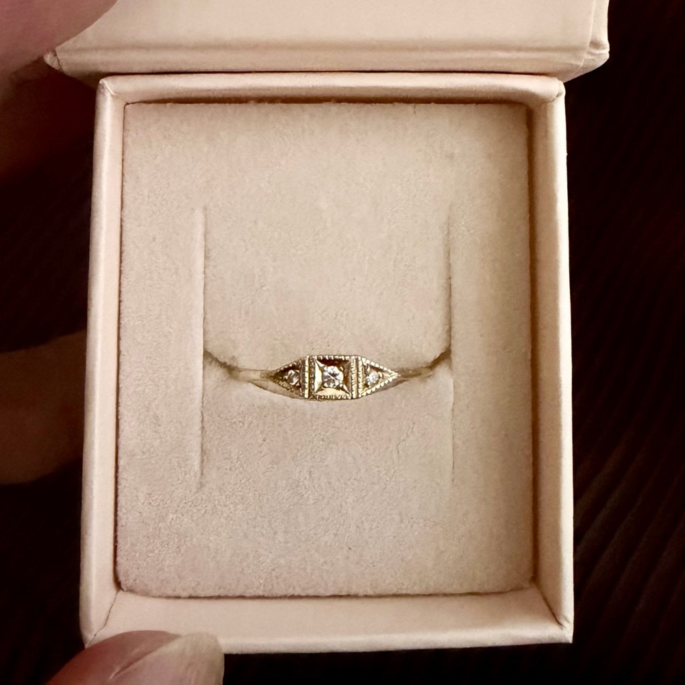 Jennie Kwon 14k Gold White Diamond Mini
Deco Point Ring